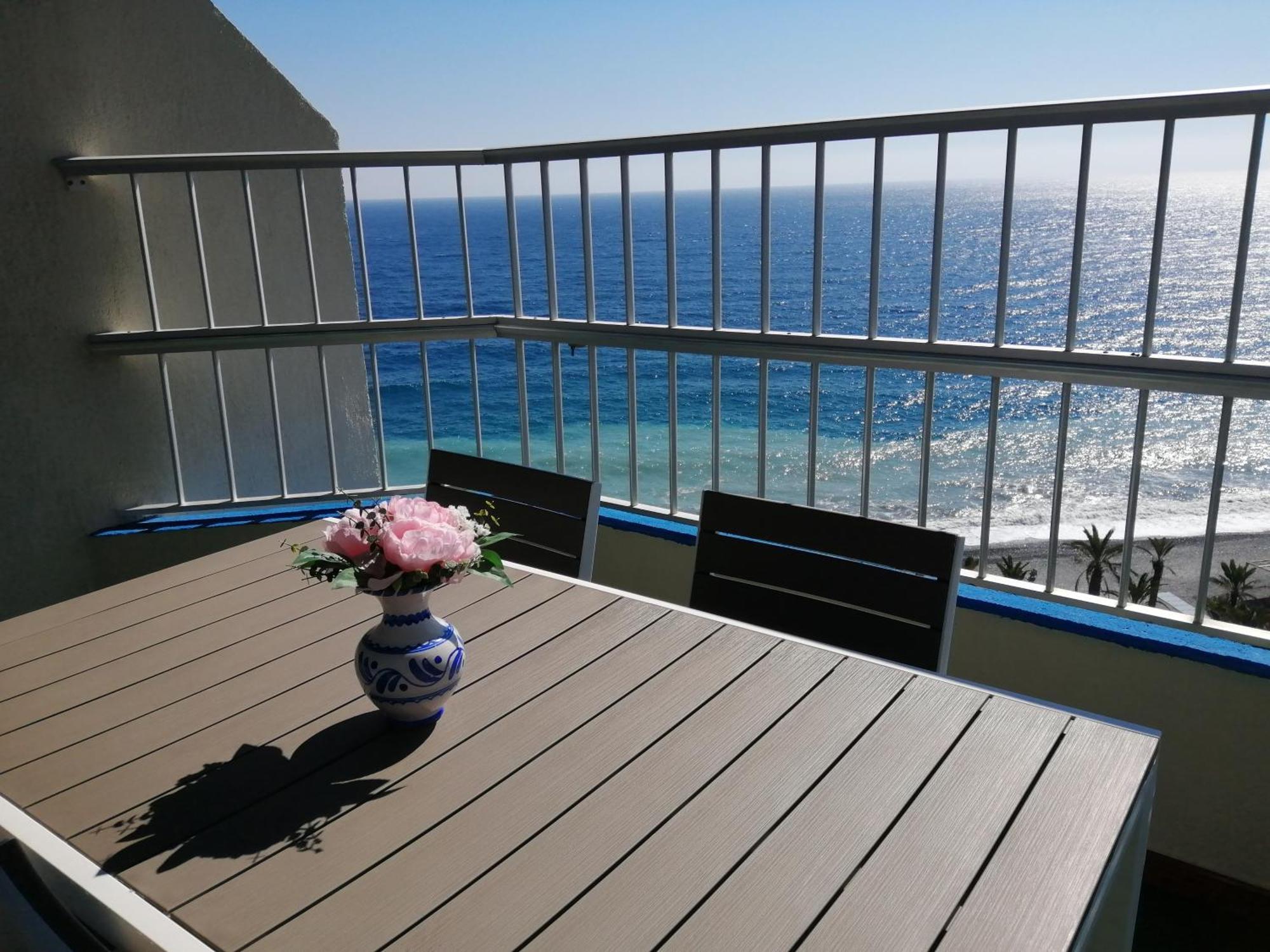 Bonito Piso En Primera Linea De Playa Almuñécar Zewnętrze zdjęcie